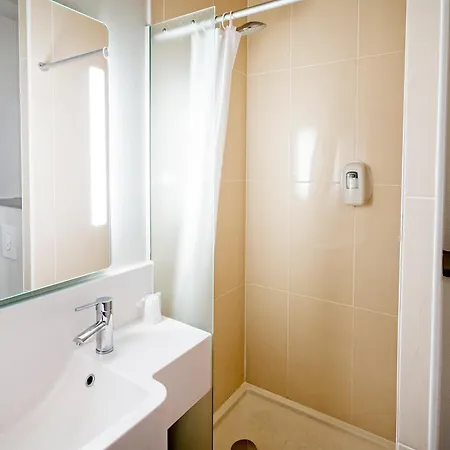 Nantes Parc Expos 2* لا شابيل سور إردر