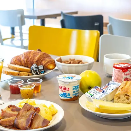 호텔 Nantes Parc Expos