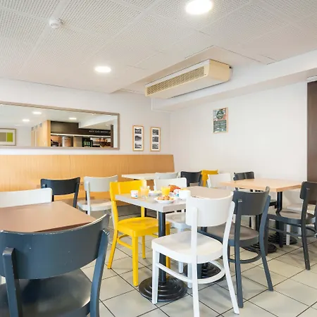 酒店 Nantes Parc Expos 爱尔德河畔拉夏贝尔