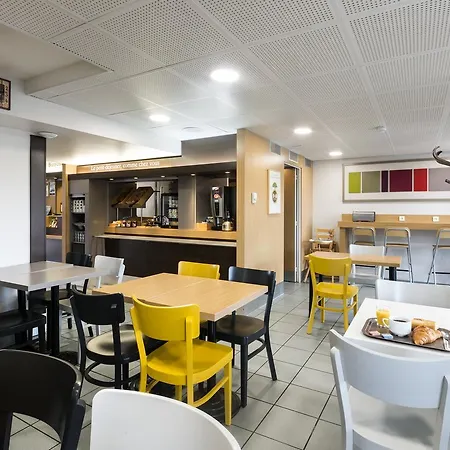 Nantes Parc Expos 호텔 2*