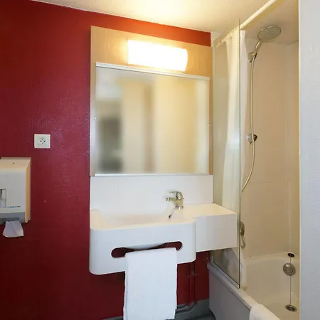Nantes Parc Expos 2*