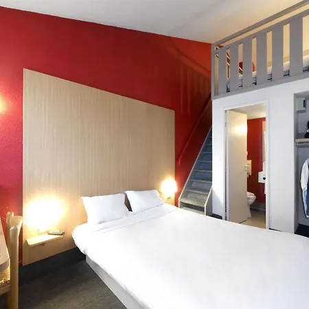 Nantes Parc Expos 호텔 2*